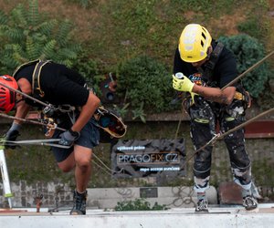 Lok�ln� oprava fas�dy